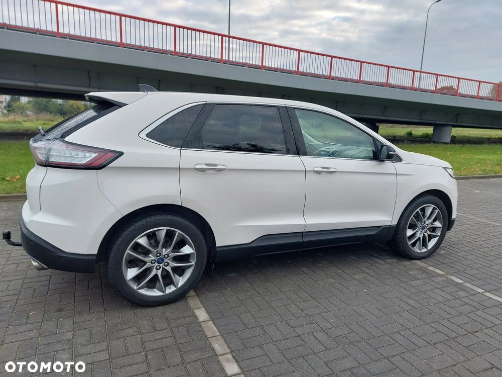 Ford Edge - 8