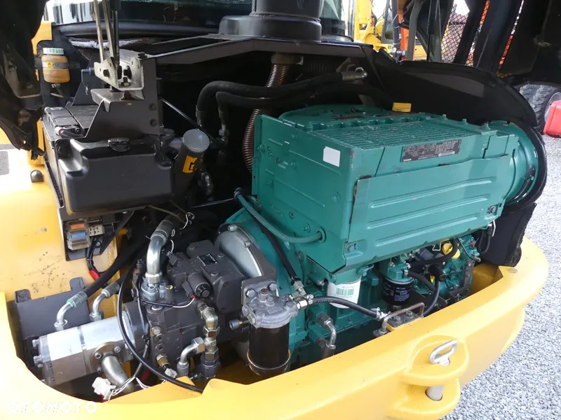 Volvo L30B PRO / Z Niemiec / 2011r / Ładny Stan / - 14