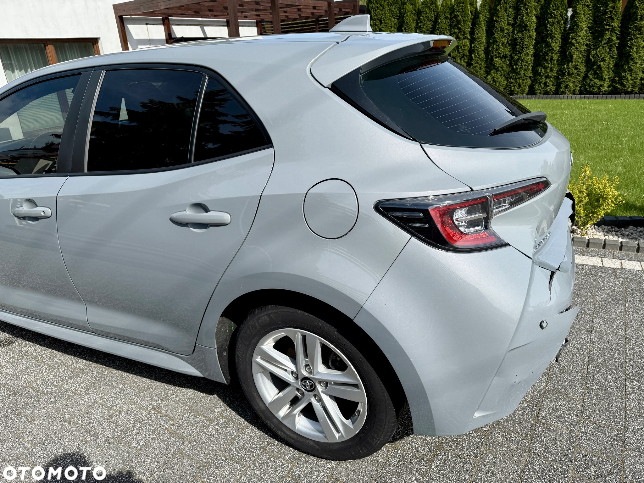 Toyota Corolla 1.8 Hybrid Comfort - 15