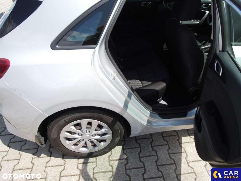 Kia Ceed - 39