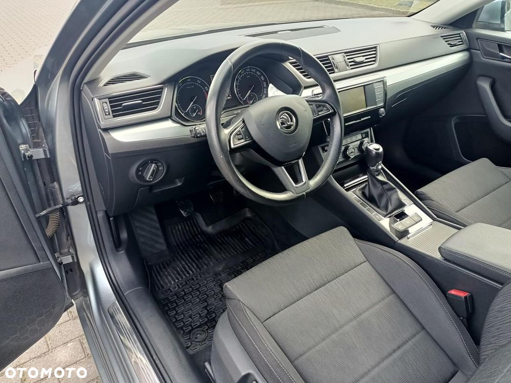 Skoda Superb - 9