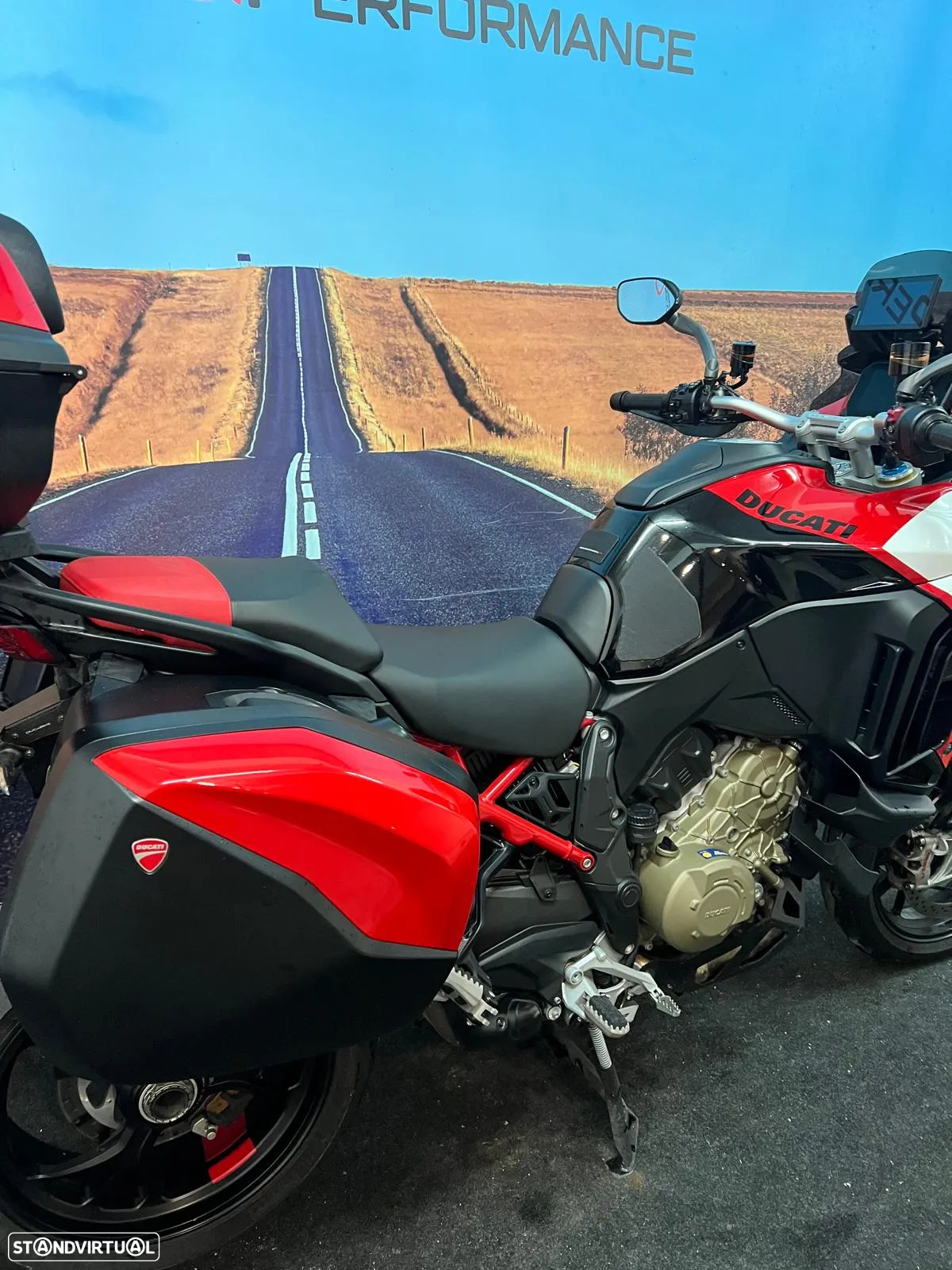 Ducati Multistrada V4 Pikes Peak - 34