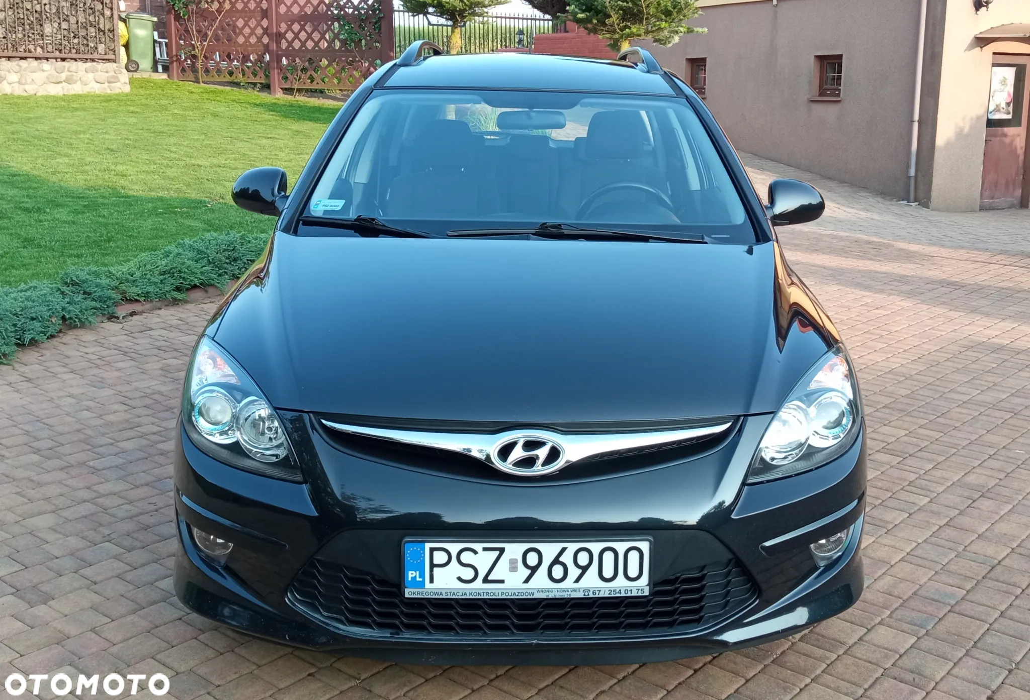 Hyundai i30 i30cw 1.6 CRDi FIFA WM Edition - 3