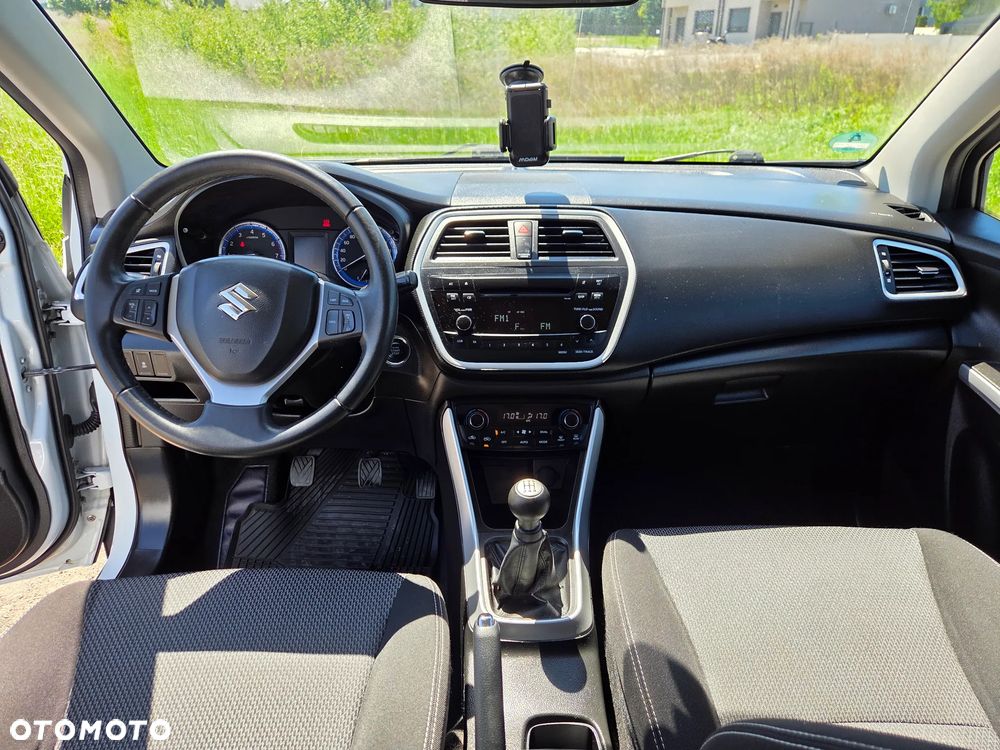 Suzuki SX4 S-Cross 1.6 VVT 4x2 Comfort - 12