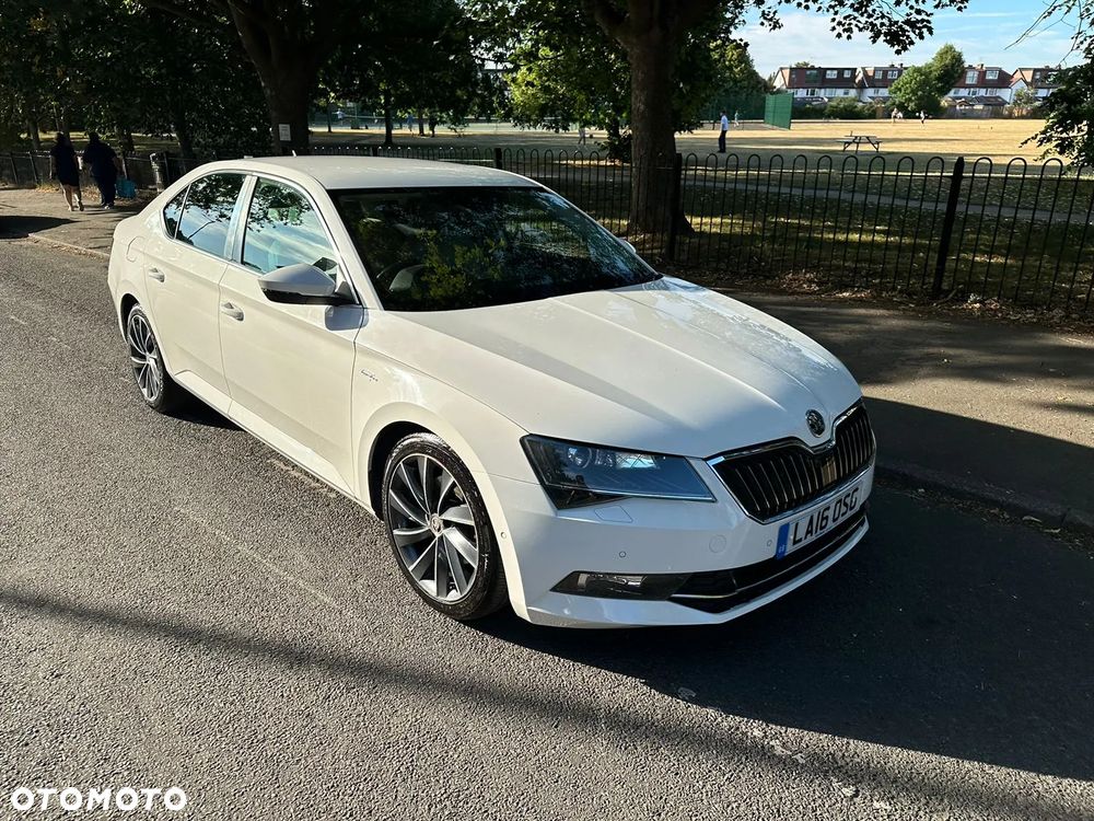 Skoda Superb 2.0 TDI L&K - 9