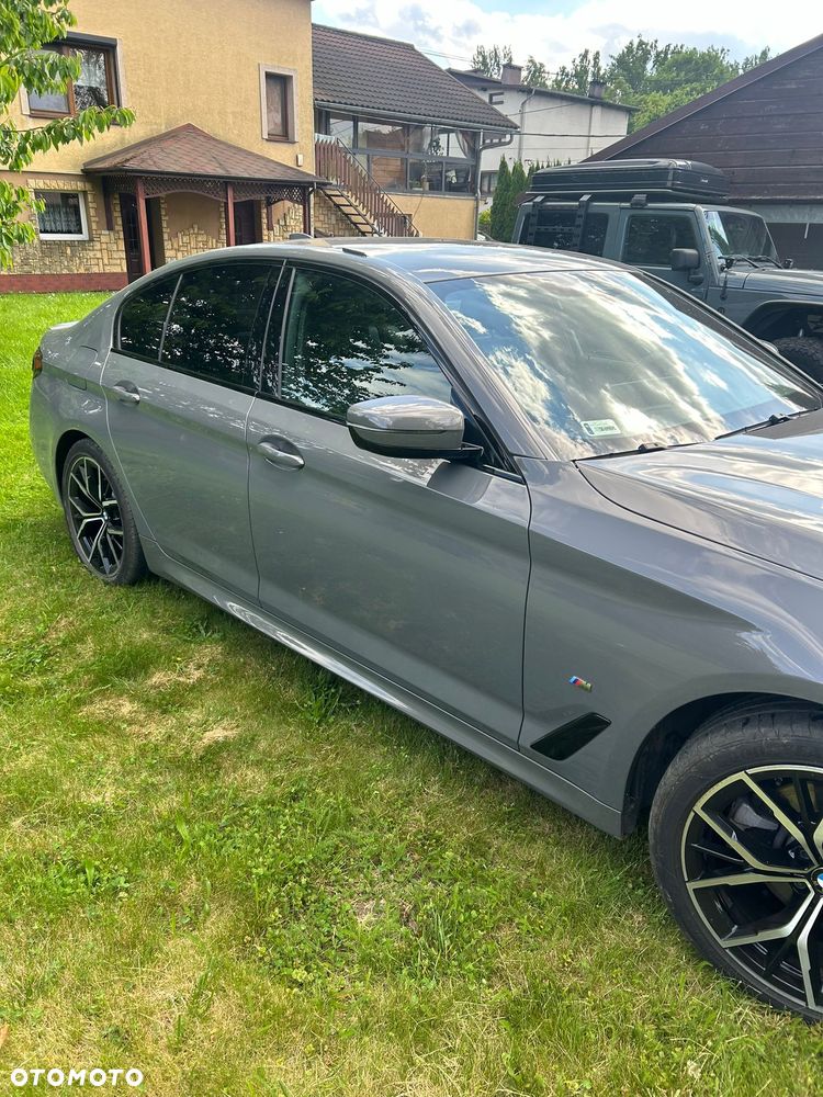 BMW Seria 5 520d xDrive mHEV - 4