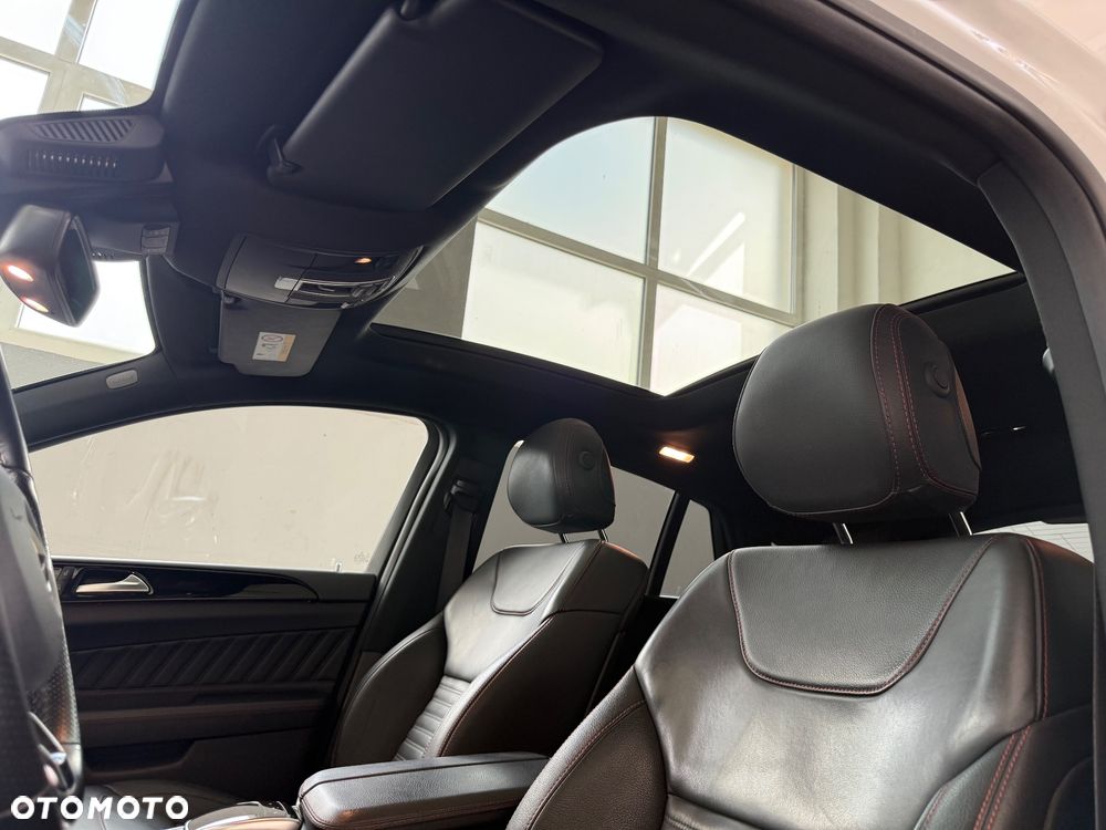 Mercedes-Benz GLE 350 d 4Matic 9G-TRONIC AMG Line - 24