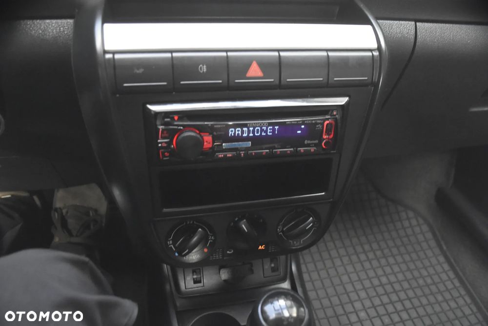Volkswagen Fox 1.2 Style - 18