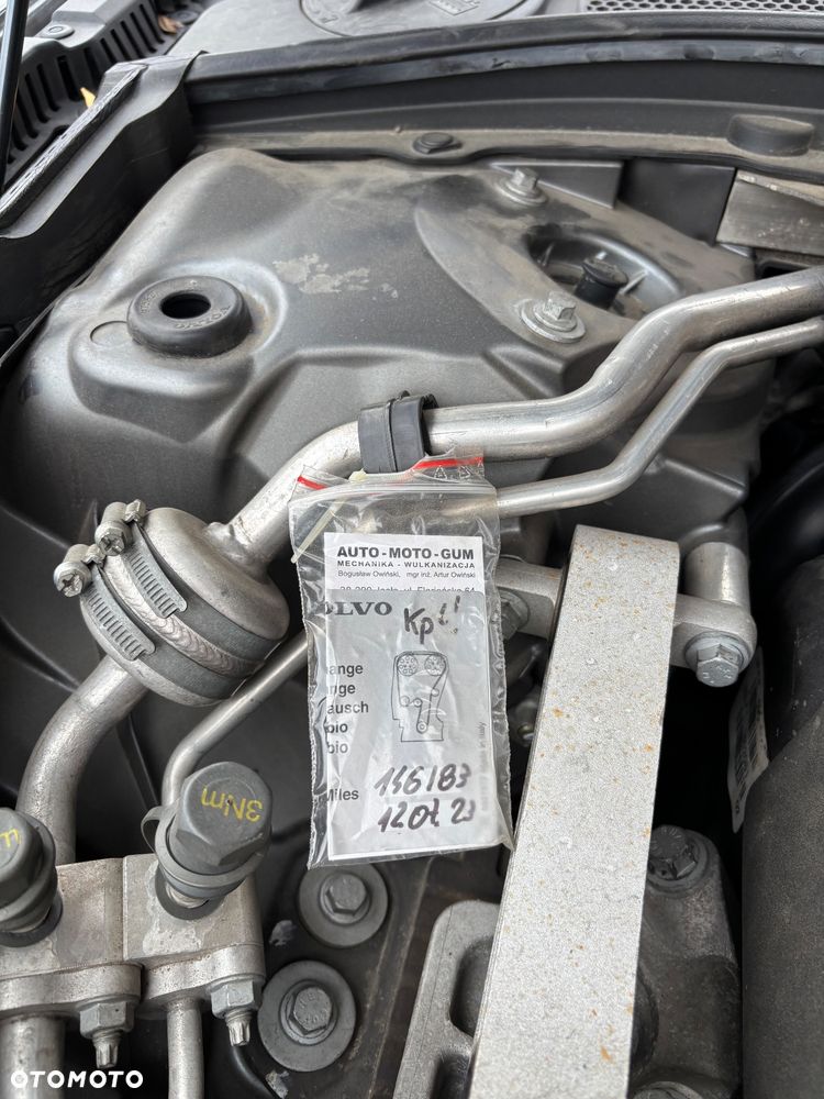 Volvo V90 D5 AWD Momentum - 35