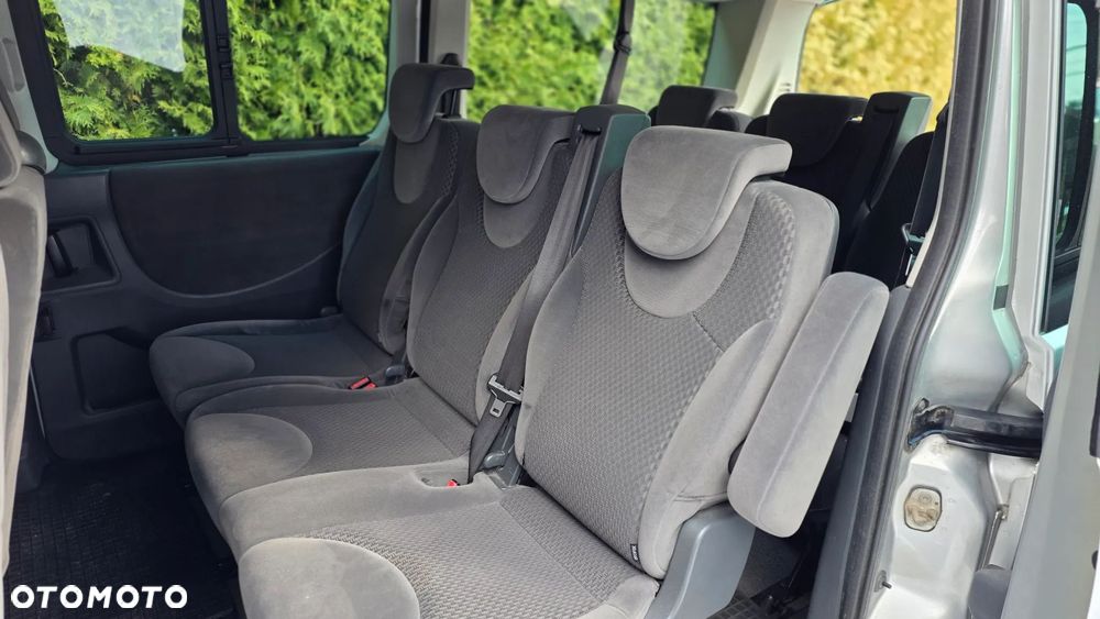 Peugeot Expert - 8