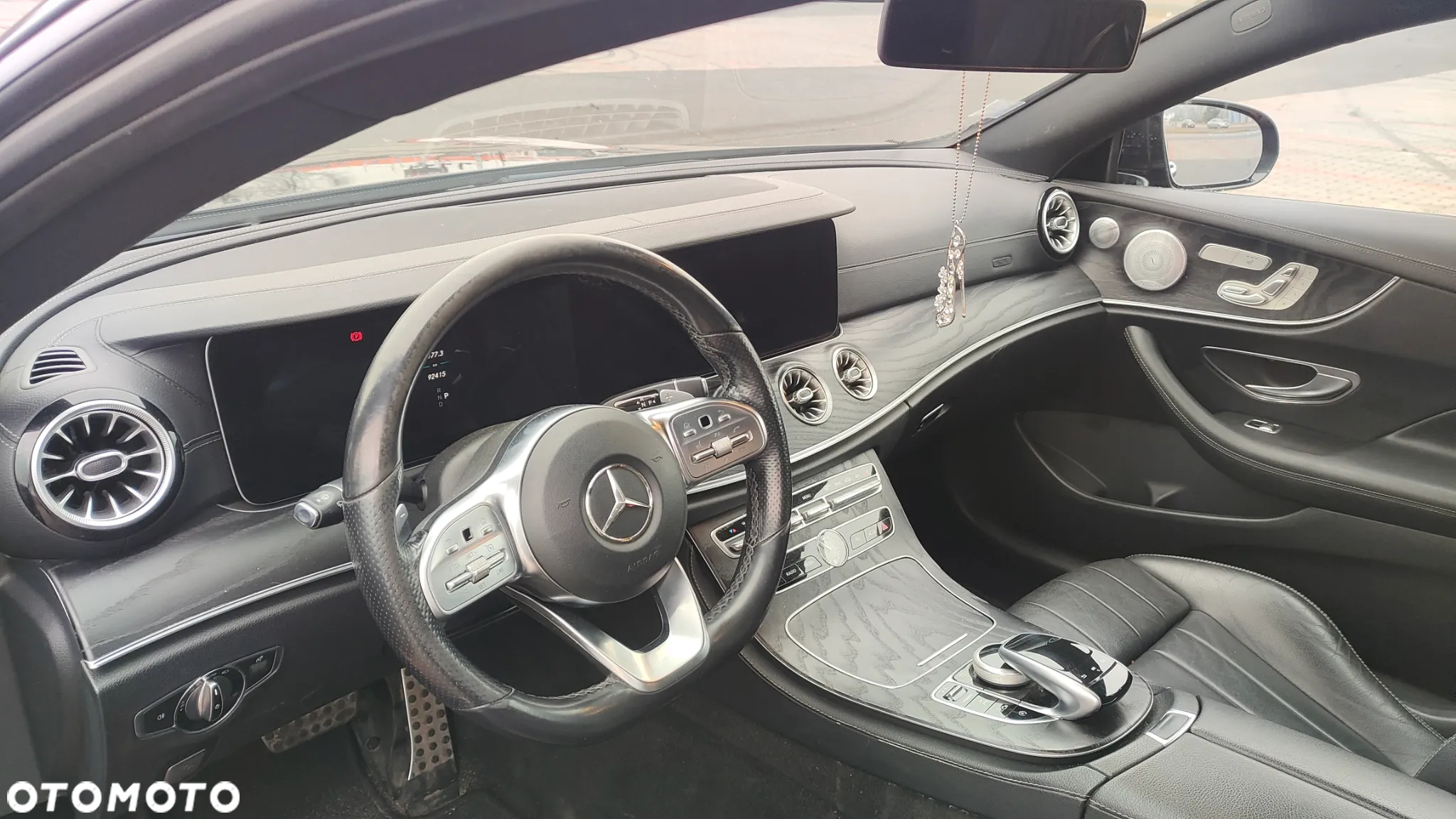 Mercedes-Benz Klasa E 220 d 4Matic Coupe 9G-TRONIC AMG Line - 20