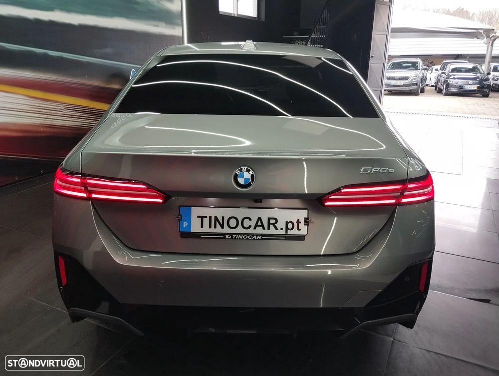BMW 520 d Pack Desportivo M - 6
