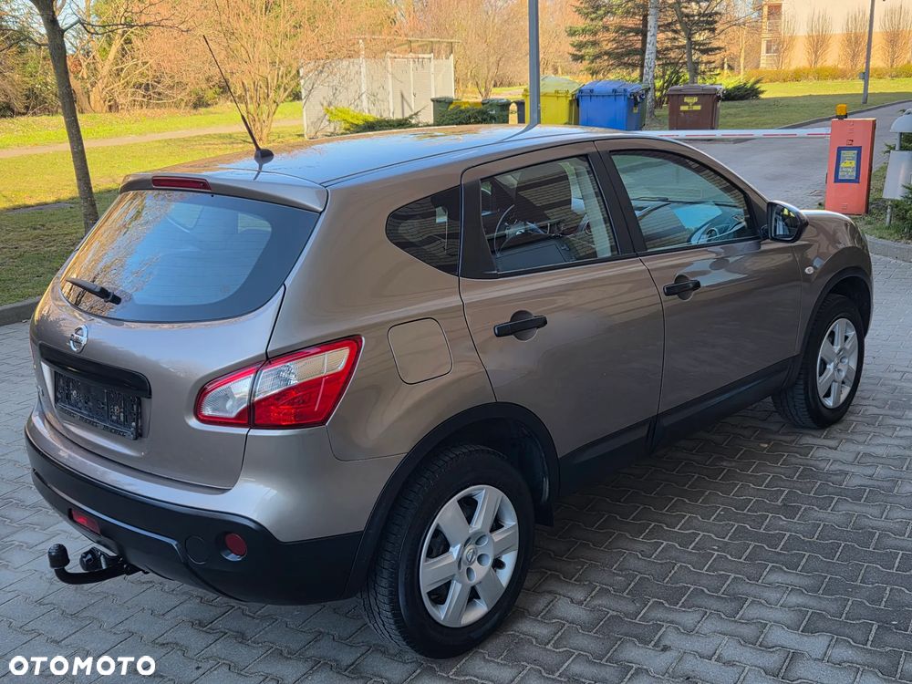 Nissan Qashqai 1.6 acenta - 17