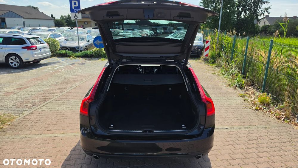 Volvo V90 D4 Geartronic Momentum - 15