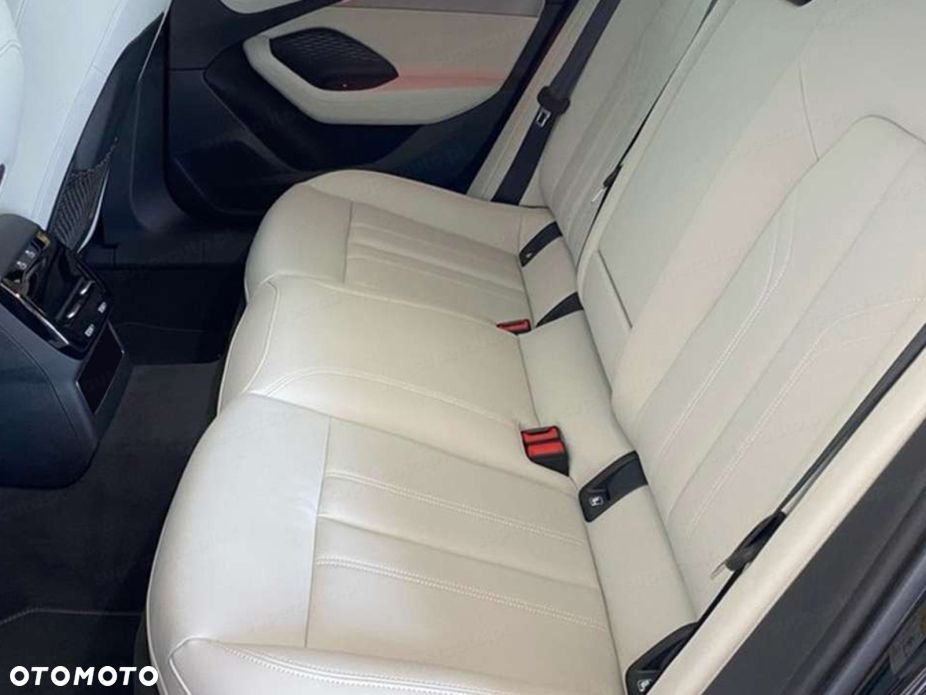 Audi A6 Limousine TDI mHEV Quattro S tronic - 13