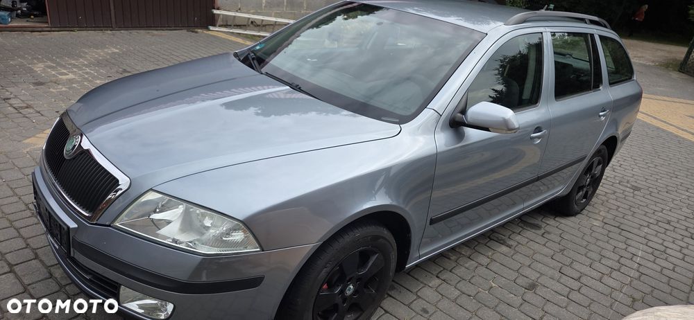 Skoda Octavia - 2