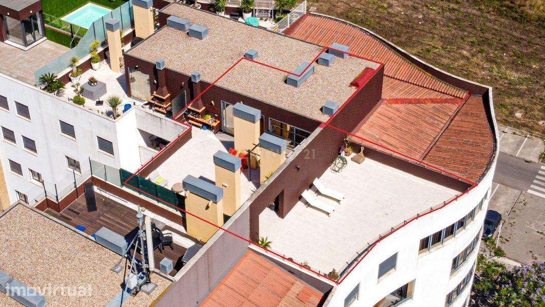 Penthouse | T4+1 | Terraço com Churrasco | Box | Infantado - Grande imagem: 2/36