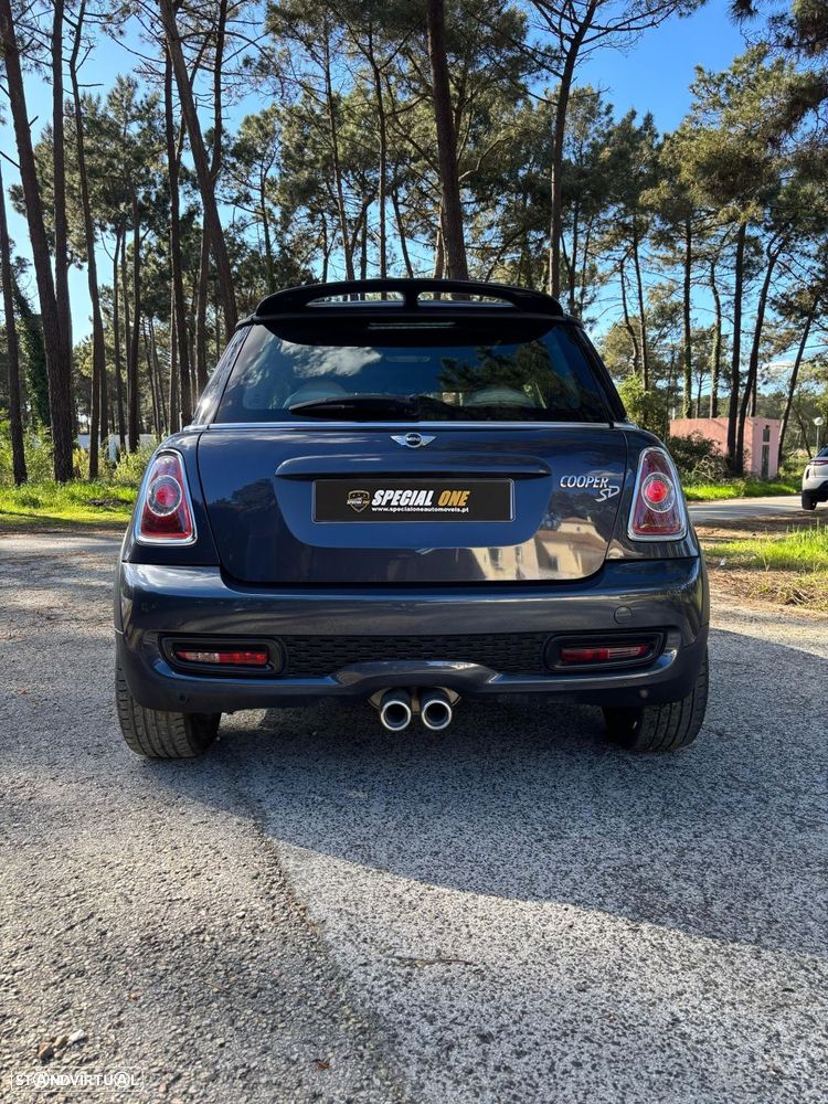 MINI 3 Portas Cooper SD - 4