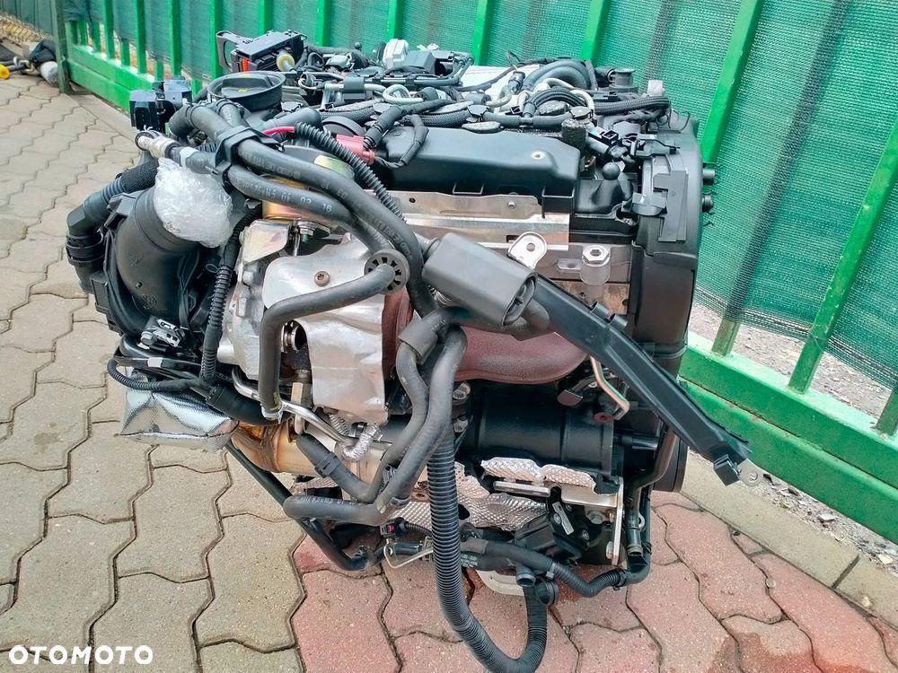 AUDI A4 B9 2.0 TDI DEU SILNIK KOMPLETNY - 8