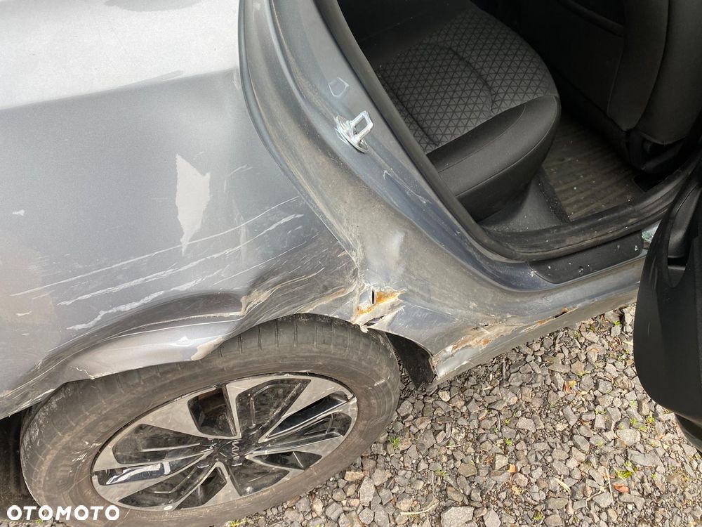 Kia Ceed 1.5 T-GDI OPF Ultimate Edition - 7