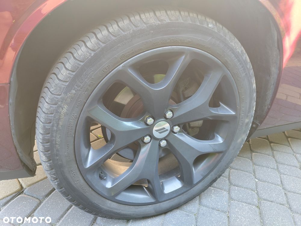 Dodge Challenger 3.6 SXT Plus - 9