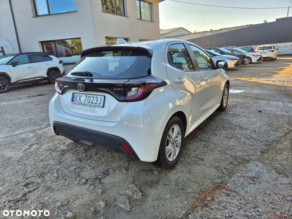 Toyota Yaris - 5