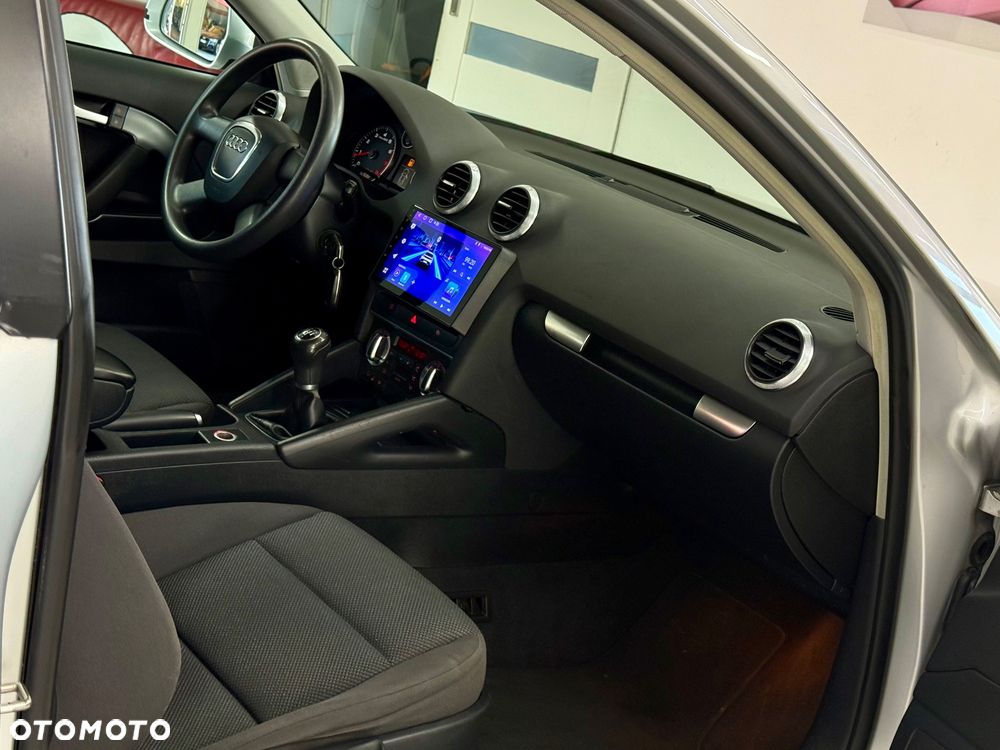 Audi A3 3-drzwiowe 1.6 Limited Edition - 5