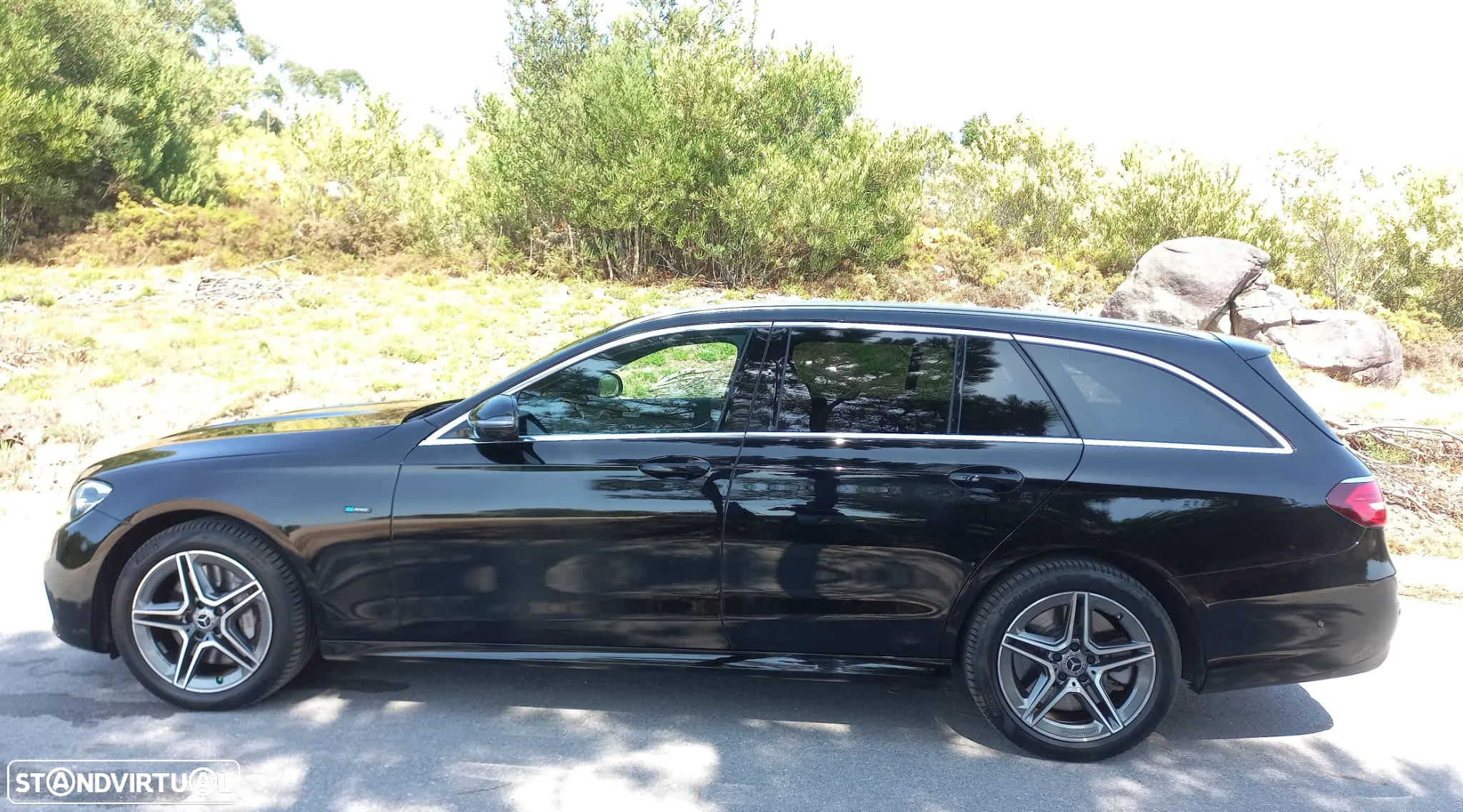 Mercedes-Benz E 300 de AMG Line - 3