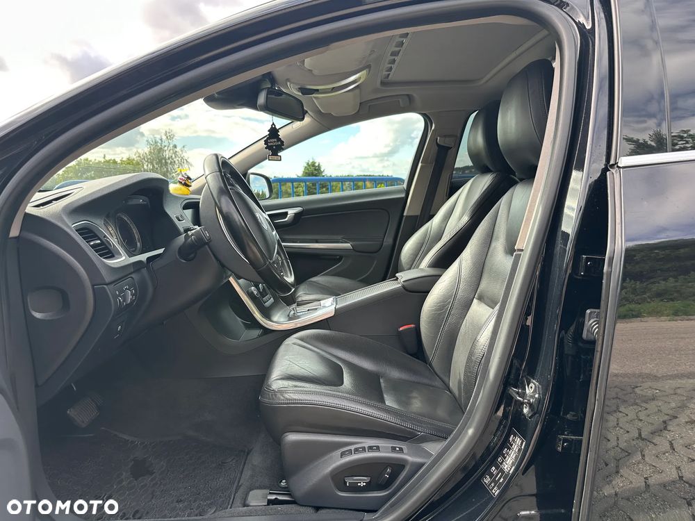 Volvo S60 T6 AWD Summum - 14