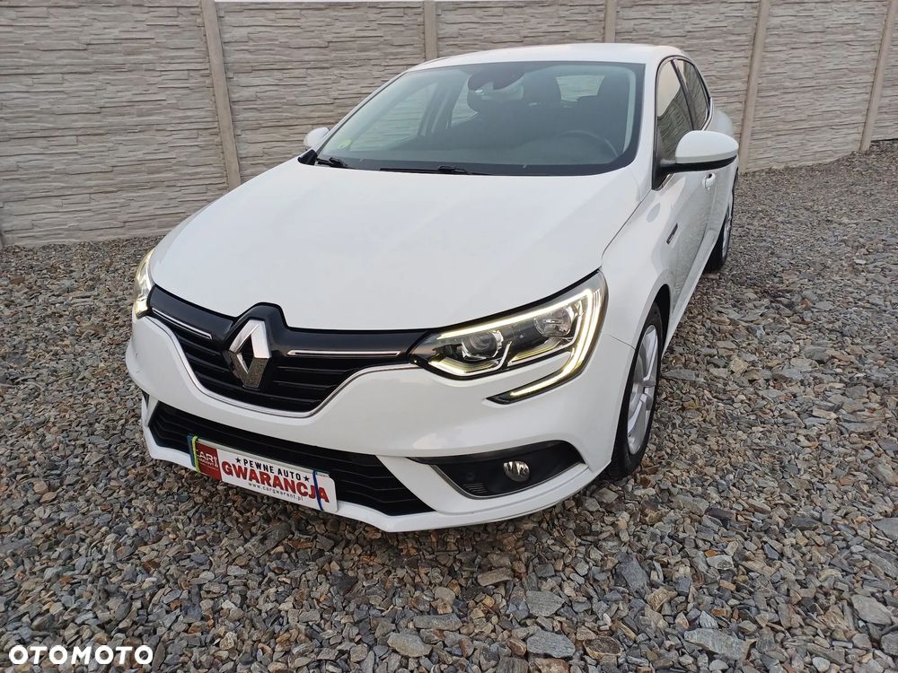 Renault Megane 1.5 Blue dCi Intens - 8