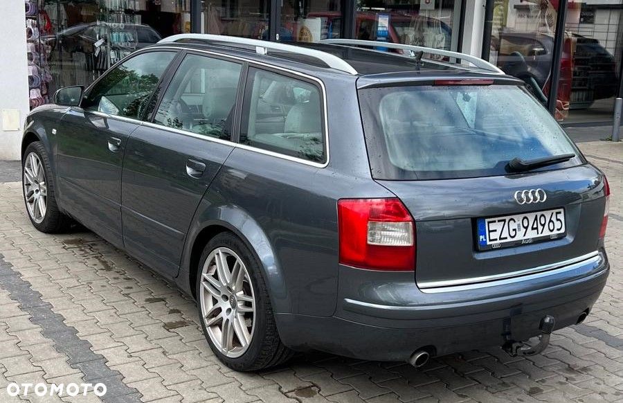 Audi A4 Avant 1.8T - 7