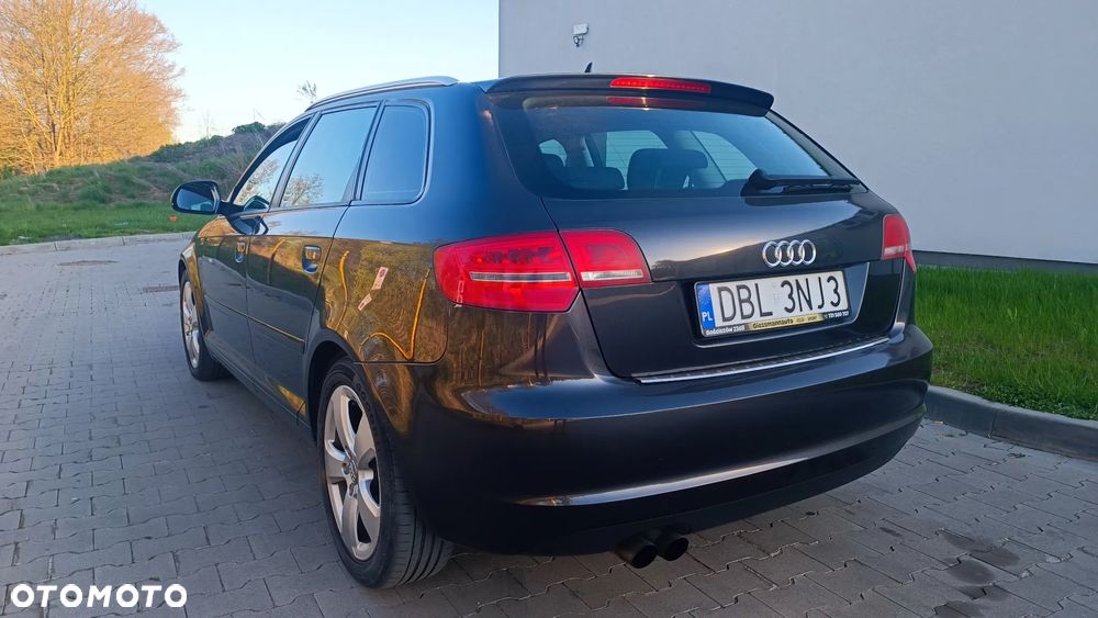 Audi A3 Sportback 2.0 TDI DPF Ambition - 5
