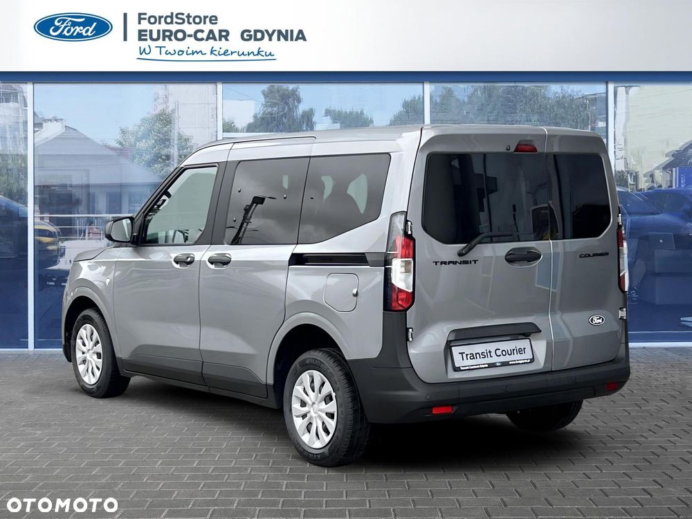 Ford Transit Courier - 5