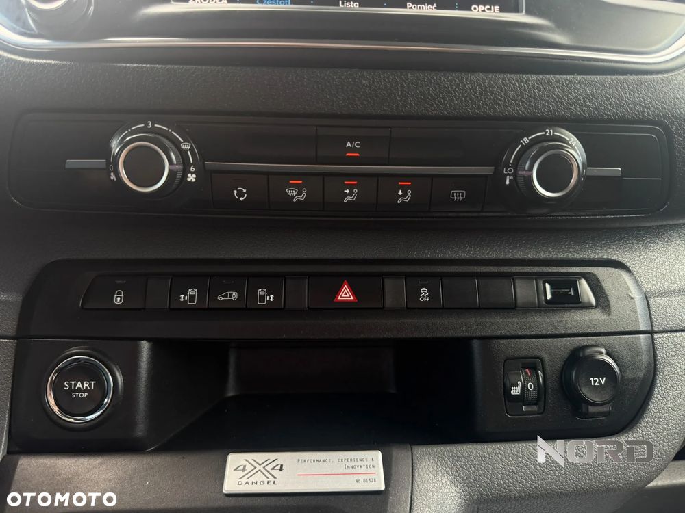 Peugeot Expert 2.0 4x4 Standard Premium - 32