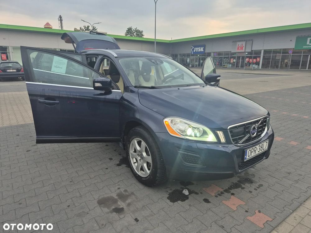 Volvo XC 60 D4 AWD Geartronic Summum - 2