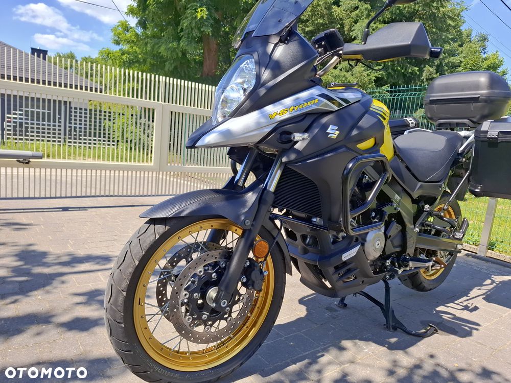 Suzuki V-STROM - 21