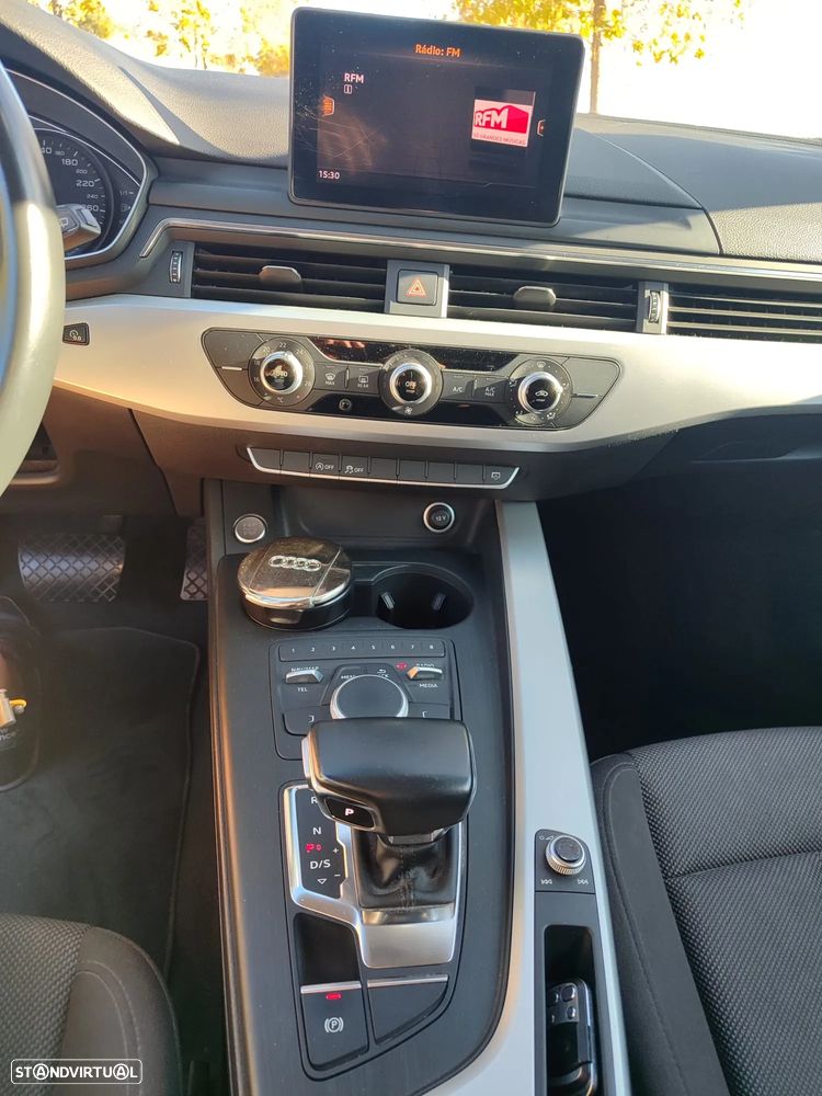 Audi A4 Avant 2.0 TDI Advance S tronic - 7