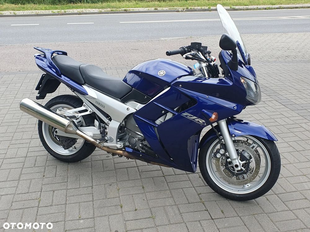 Yamaha FJR - 10