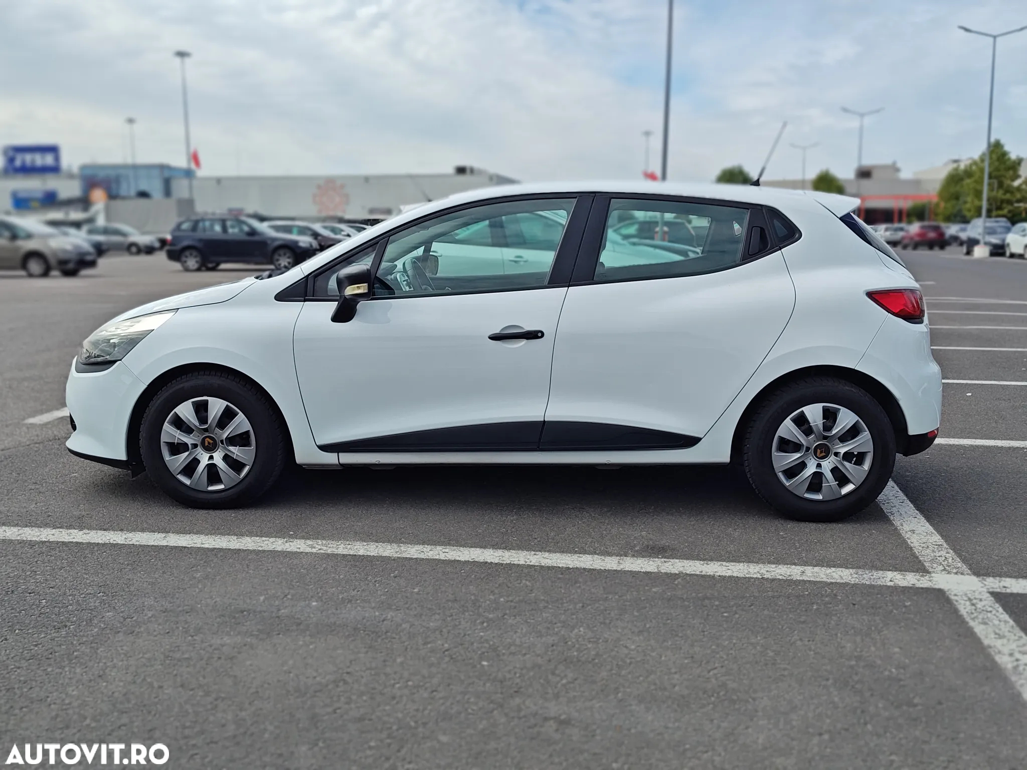 Renault Clio IV 1.5 dCi Authentique - 6