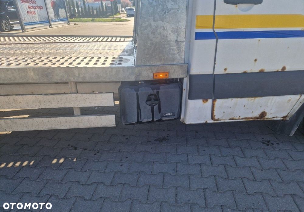 Mercedes-Benz SPRINTER - 9