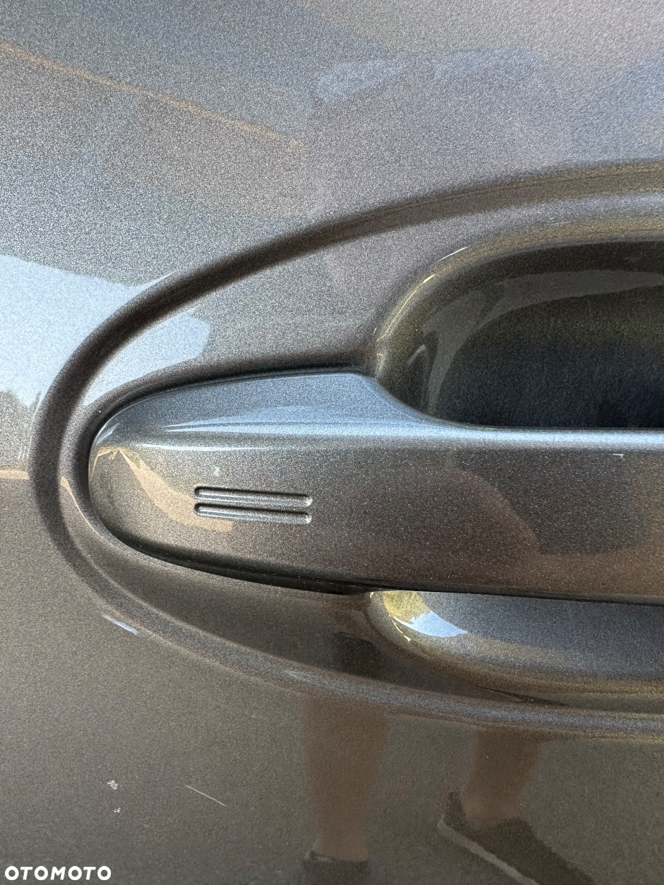 Toyota Yaris Hybrid 100 Selection Platinum - 15
