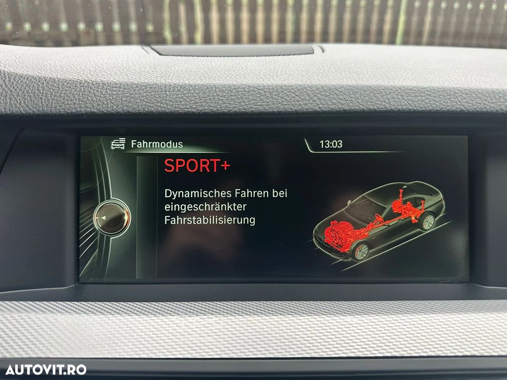 BMW Seria 5 525d Touring Sport-Aut. - 17