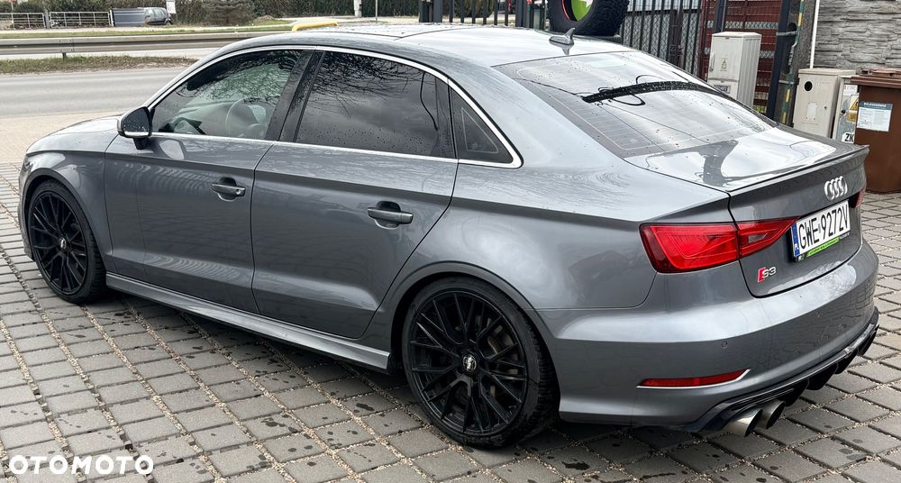 Audi S3 S tronic - 4