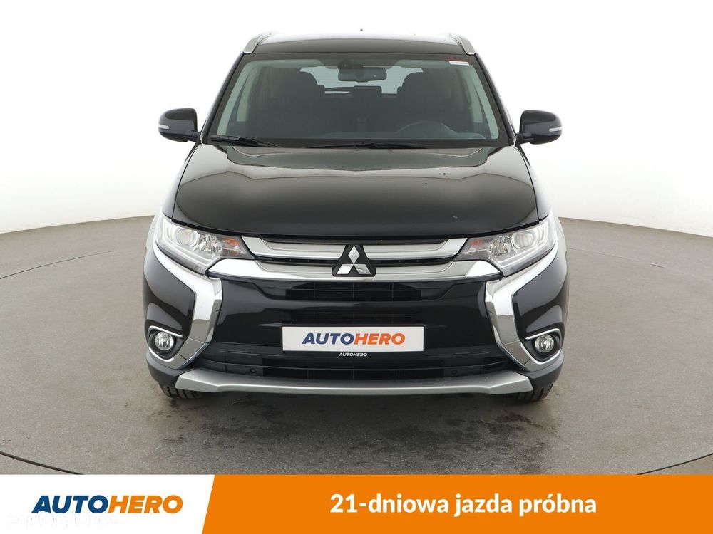 Mitsubishi Outlander - 9