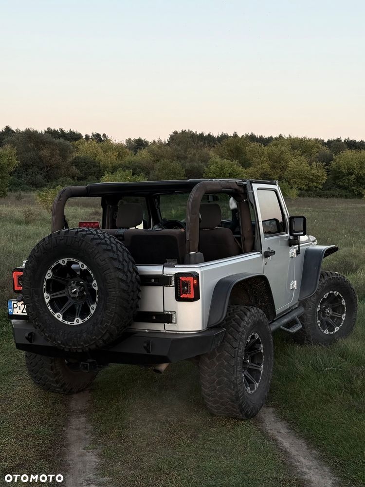 Jeep Wrangler - 18