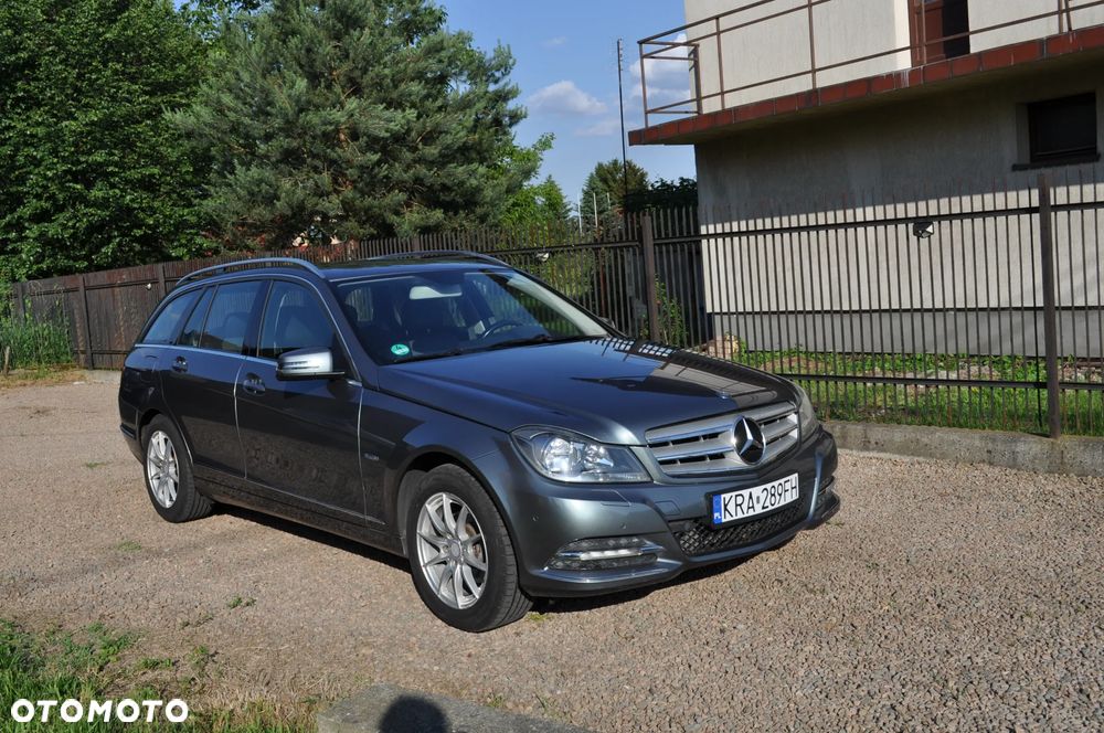 Mercedes-Benz Klasa C 180 BlueEFFICIENCY 7G-TRONIC - 1
