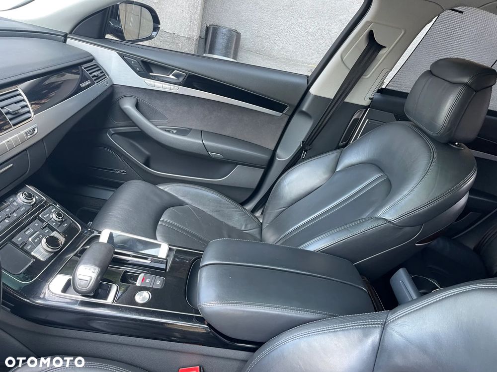 Audi A8 4.2 TDI Quattro - 24