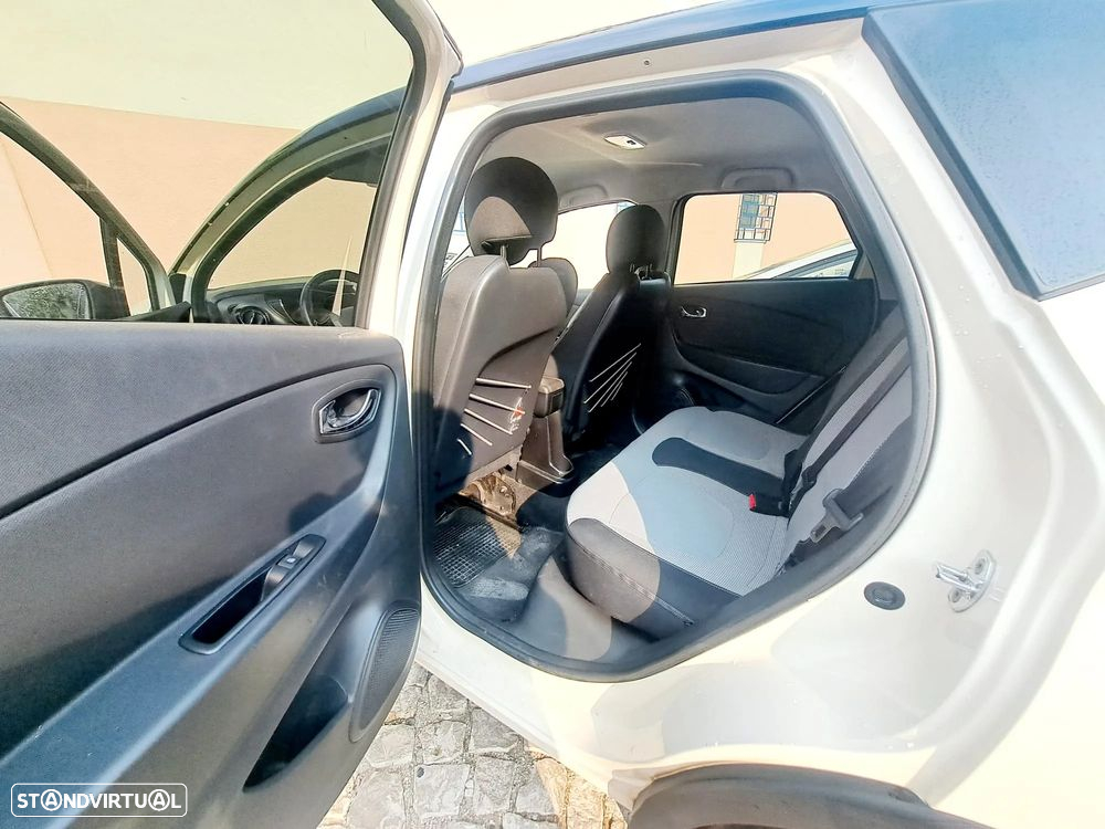 Renault Captur 1.5 dCi Exclusive - 16