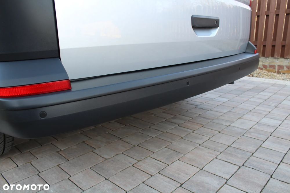 Volkswagen Transporter T6.1 Long 2.0 TDI 150 KM Salon PL - 16