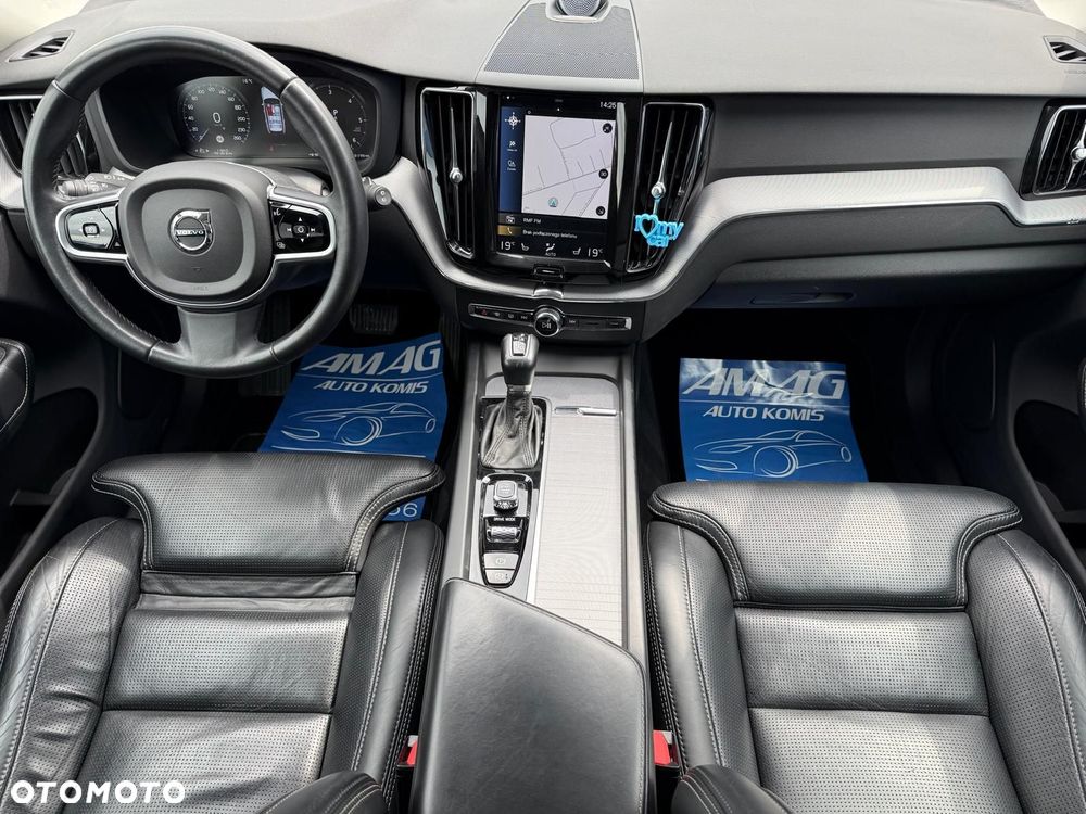 Volvo XC 60 D5 SCR AWD Inscription - 19